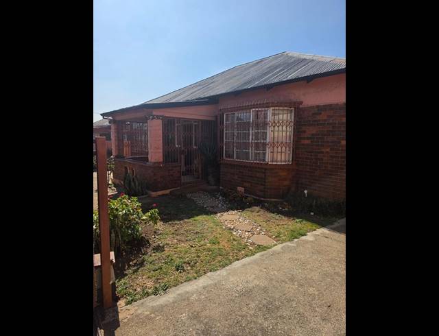 3 BEDROOM HOUSE FOR SALE IN TOWNSVIEW